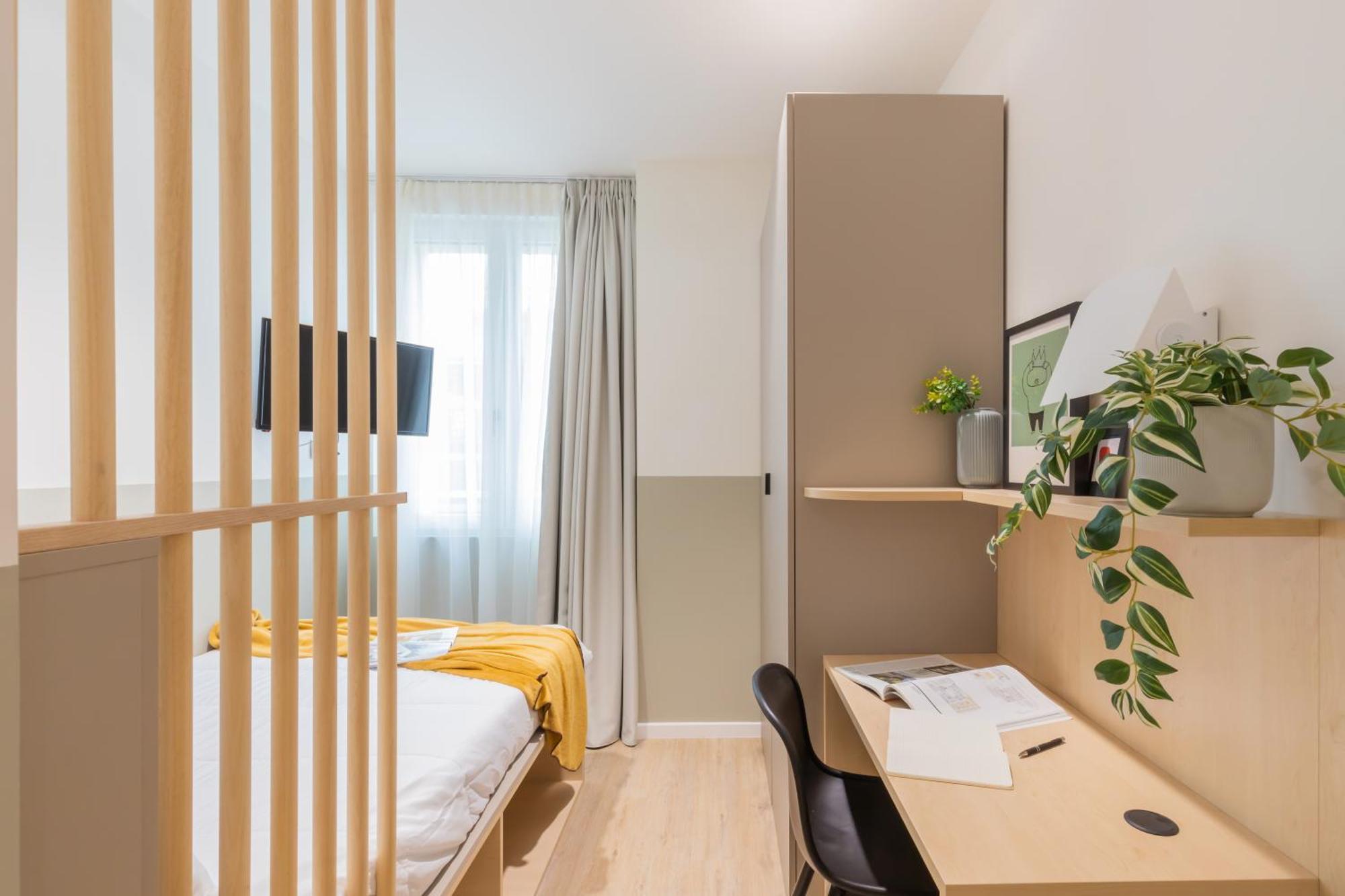 Well-Located Campus Rooms Near City Park Milán Exterior foto